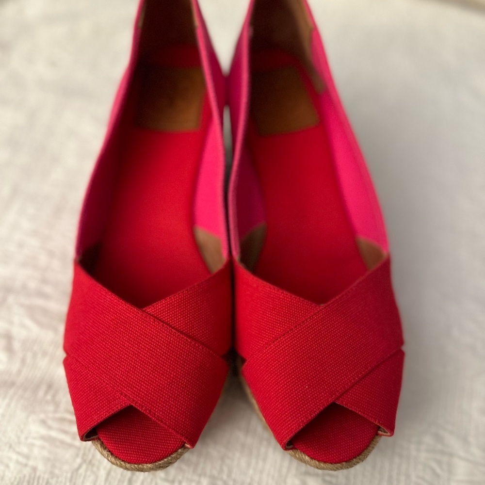 Tory Burch Vibrant Red and Pink Wedges - Picture 4 of 4
